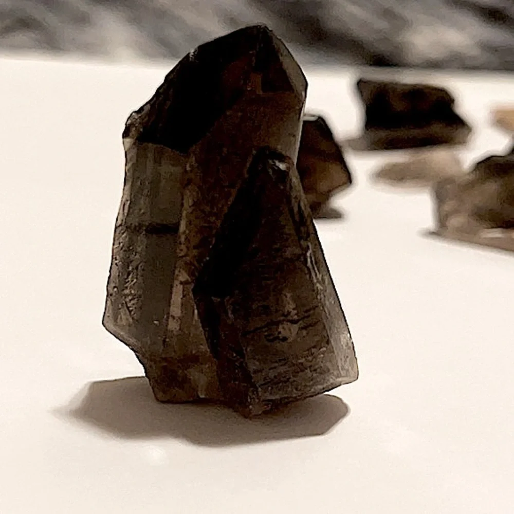 Smokey Quartz Points & Doubles ๐ค - Picture 1 of 12